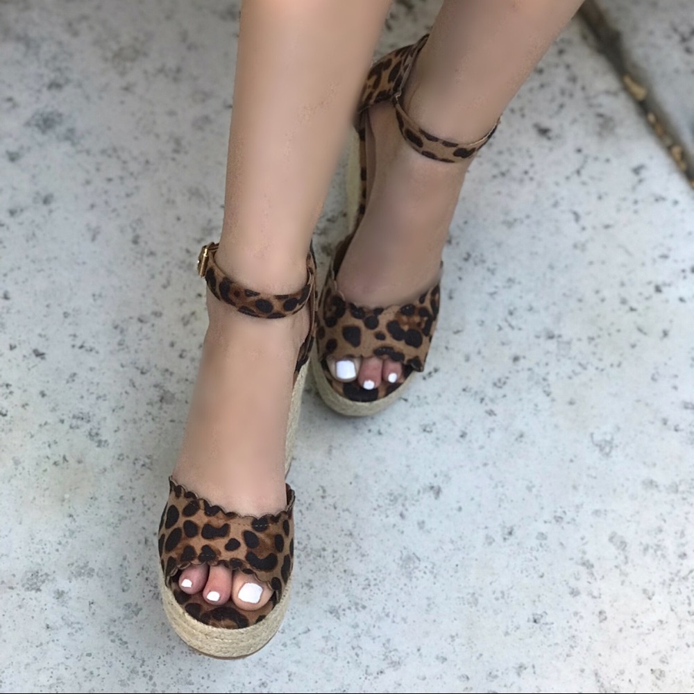 CLEARANCE-FIRM‼️5 🌟Leopard Espadrille Wedges - Picture 6 of 8